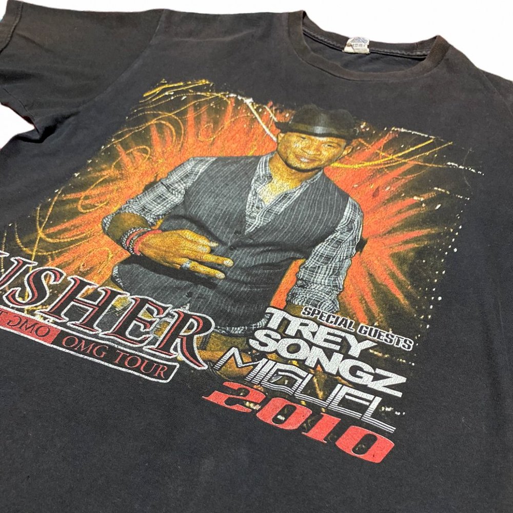 Usher OMG 2010 Tour Vintage Concert Merch T-Shirt | Women's Large